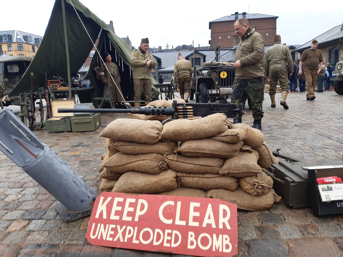 HarriKamarainen's tweet photo. The annual #HistoryDays kicked off in #Copenhagen 🇩🇰 today. Weekend full of panels & debates. As you can see, Danes ❤ #History. 👍 Sadly, #Russia's brutal war in #Ukraine 🇺🇦 still tops the agenda ☹.
@Ulkoministerio
#Historia #Tanska #Danmark #Pohjoismaat #Norden https://t.co/sPD19PHXPj