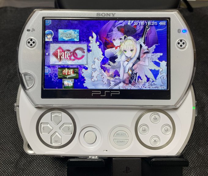 PSP GO久々に起動してFate extra cccTOFなりダンX侍道portableをダウンロードした！神ゲー！ 