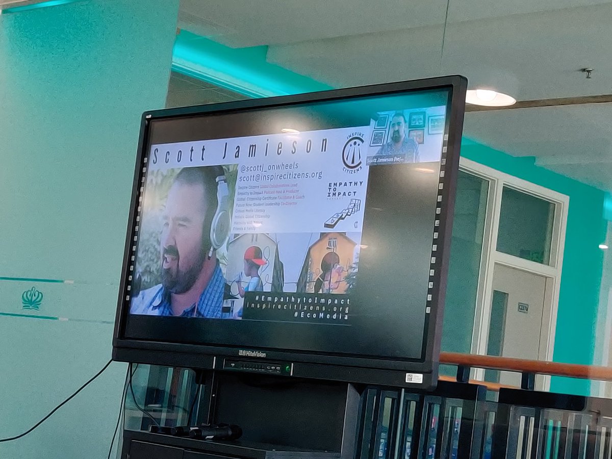 sasdart's tweet image. Day one of #ACAMIStech conference #Beijing, lots of learning with fellow educators about tech integration. Inspired! Thanks @watnunu @KirkMcCullough4 @HollyClarkEdu @scottj_onwheels  #empathytoimpact #empowerlearning