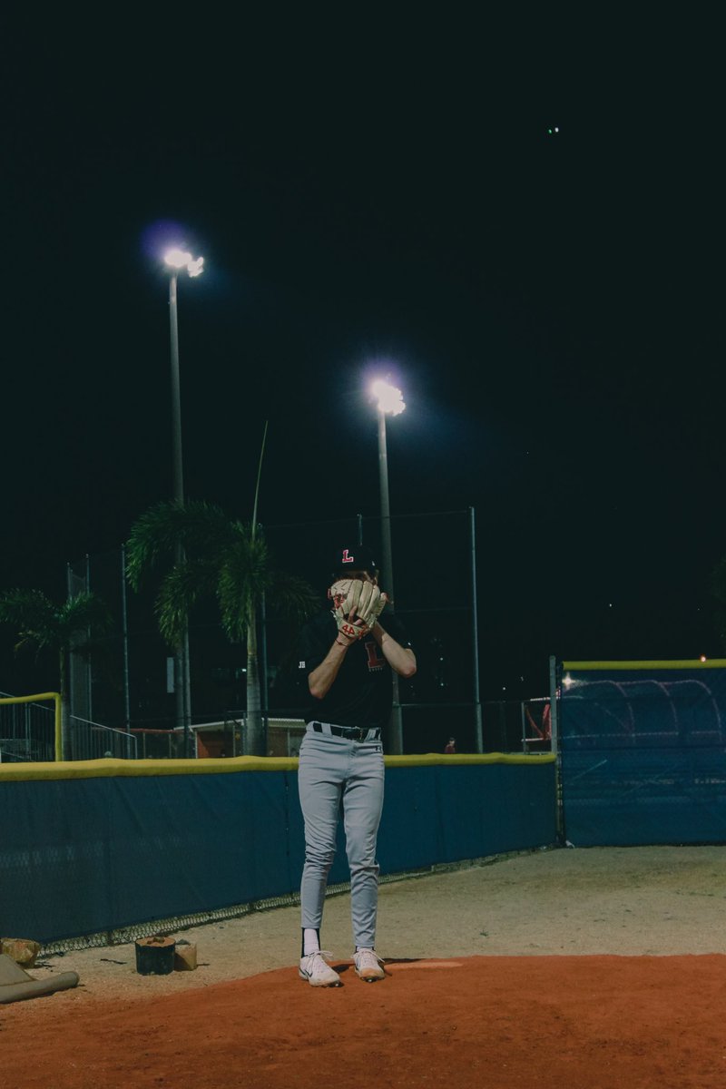 gobigred1810's tweet photo. Friday Night Lights @LvilleSchool 
📸 Yushi Kamisaku ‘26

Behind 3-hit games from Shaun McMillan and Michael Boyer, two hits from Charlie Rossman, and 4 RBI from Jack Moses, Big Red defeated Avon Old Farms 18-5 on Friday in Fort Pierce. https://t.co/gM3yrYqYud