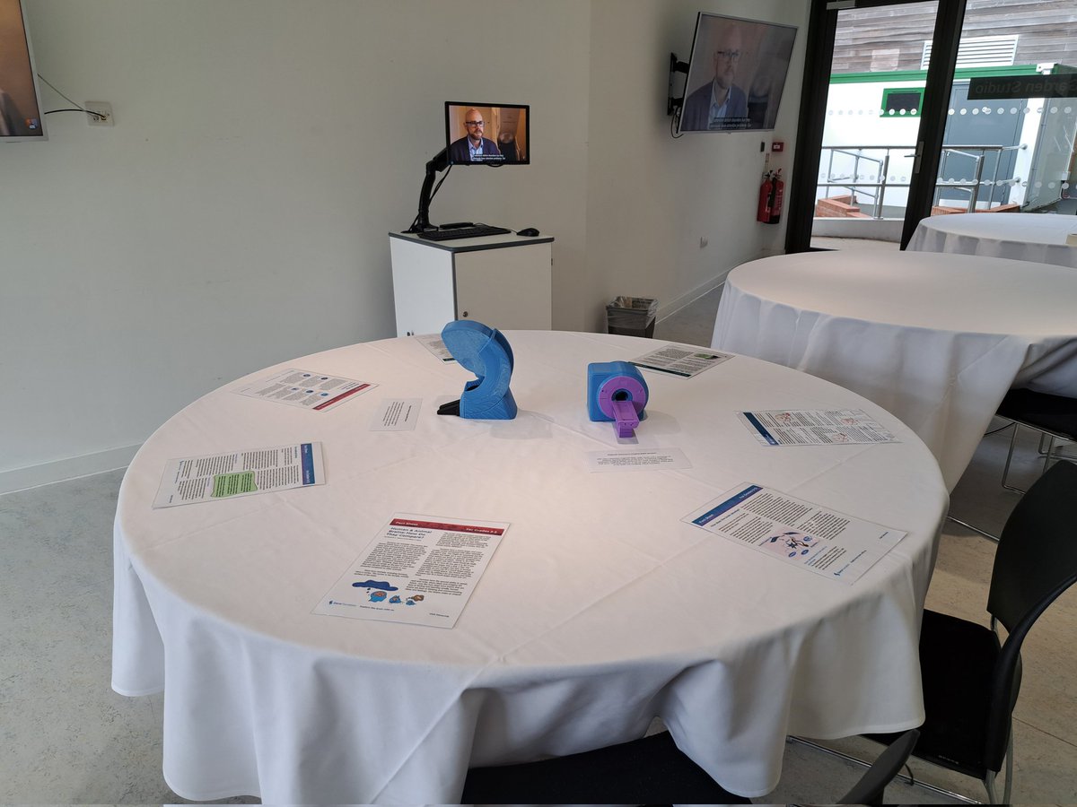 SyanahWynn's tweet photo. We are getting ready for the @TheCHBH #UoBBAW event @mac_birmingham today for #BrainAwarenessWeek ! https://t.co/NO5566qbol
