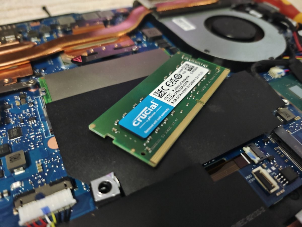 kartik_3112's tweet image. 🚀 Upgrade my Asus Laptop RAM from 8GB to 16 GB! 💪 💻 🔝

#AsusTUF #AsusLaptop #RAMUpgrade #Techie #BoostedPerformance

@ASUSIndia @ASUS @CrucialMemory