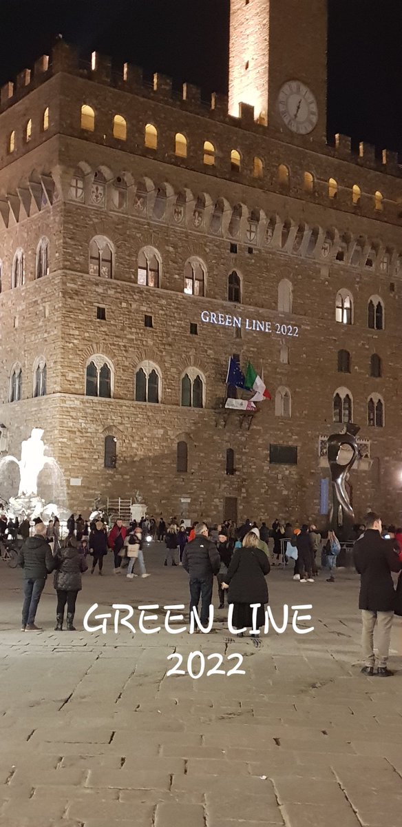 emanuela_nesi's tweet photo. Stà nella bellezza intoccabile di certe meraviglie il"monstrum" al quale diamo una vaga spiegazione e un prezzo di mercato col "mi piace" ma la bellezza ch'è funzione della mente e di creare immaginare ne è sola capace richiede di sapersi muovere nel mondo sottovoce.
#Nardella https://t.co/0ogKa46lTi
