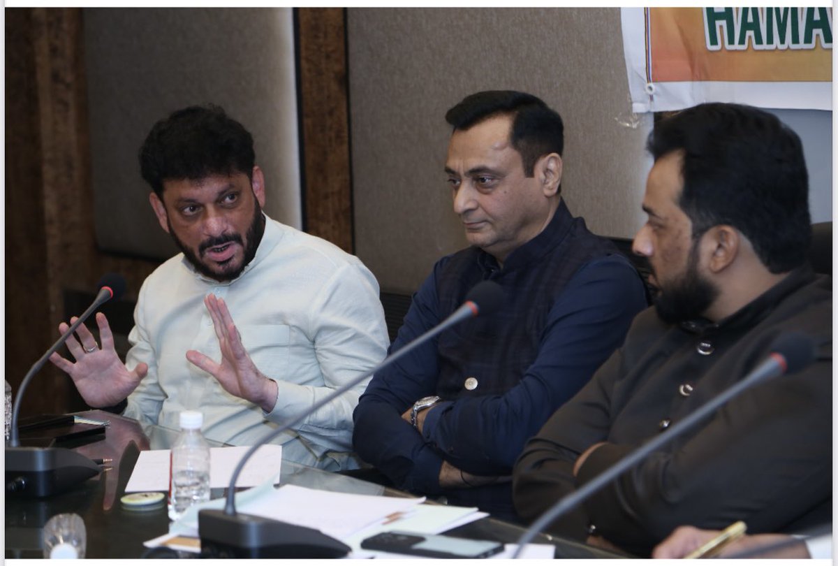 syk_8282's tweet photo. Org. by All India Ulema Board  supported by @MahimTrust @pmsct, JumaMasjidTrust & #FederationofMuslimInstitutions
As Cheif guest emphasized on the Imp. of working together under one roof to bring a revolution in our institutions. Change in our society by edu, emp & empowerment.
#SuhailKhandwani