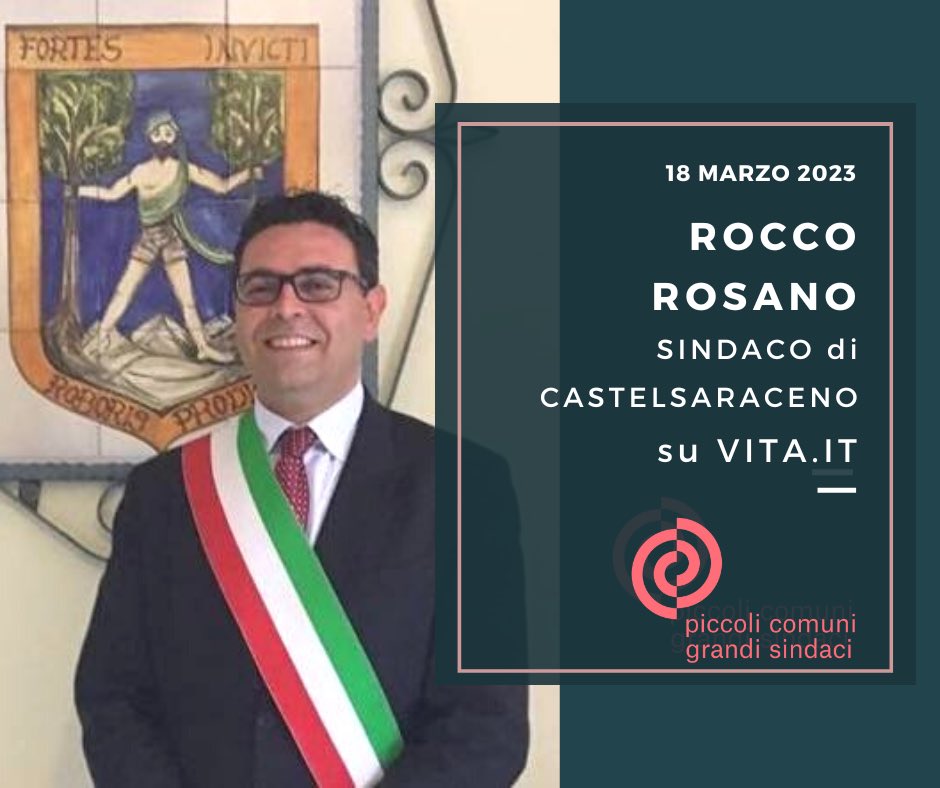 VITAnonprofit's tweet photo. Rocco Rosano, 45 anni, è al terzo mandato di sindaco di @Castelsaraceno, 1.300 abitanti circa in provincia di Potenza. Per riattivare la sua comunità punta su ascolto e partecipazione. E per sognare il futuro decide di…

👉 https://t.co/d41rra1Ttu

#PiccoliComuni #GrandiSindaci https://t.co/U3OS0RbwCt