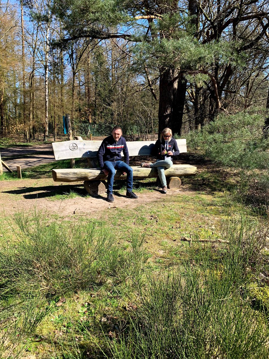 JanaGeens's tweet photo. in maart 2020 viel zowat al mijn werk weg als theatermaker en plots had ik heel veel tijd in plaats 6/7 werken. Tbh best mooie herinneringen als ik de geldissues met de overheid even negeer. https://t.co/NQB4g0z28P