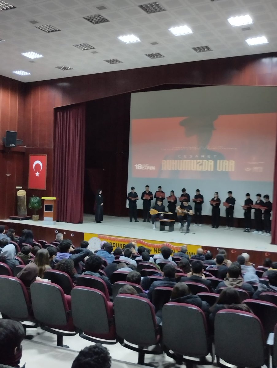 BilimliMTAL's tweet photo. 18 Mart Çanakkale Şehitlerini Anma etkinliğimizi okulumuz konferans salonunda gerçekleştirilmiştir. Bu vesileyle başta Başkomutanımız Mustafa Kemal ATATÜRK olmaz üzere tüm şehitlerimizi saygı ve rahmetle anıyoruz. https://t.co/89OAft9H1i