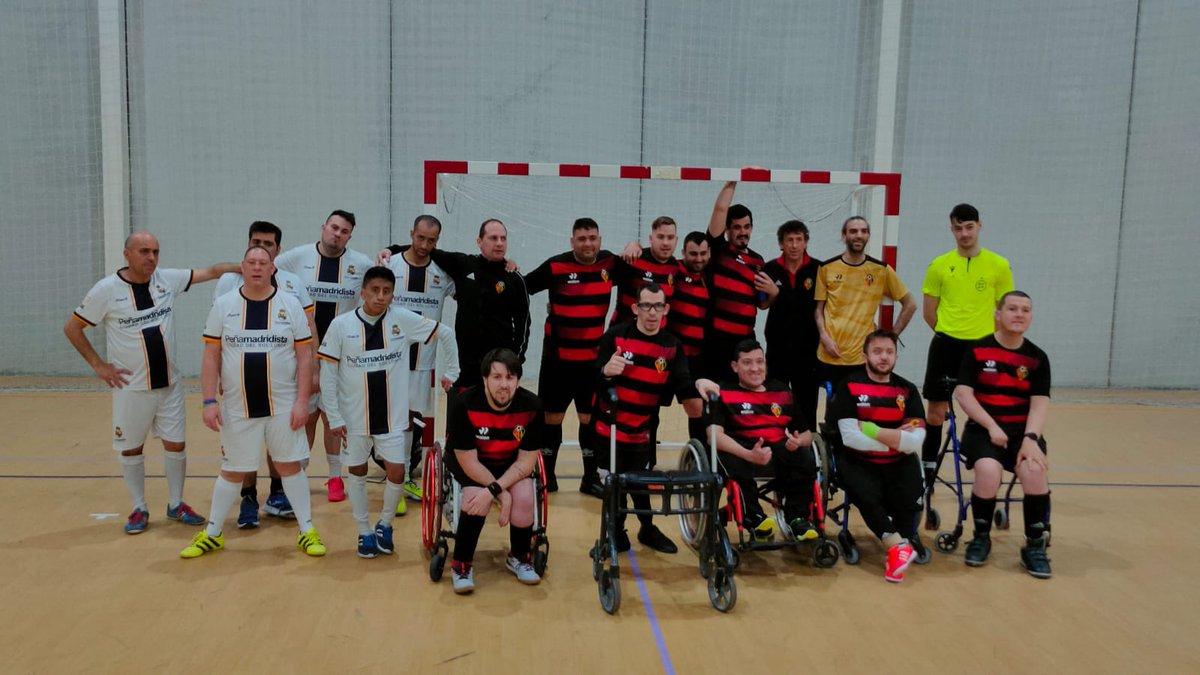 CiudadDeMurcia's tweet photo. Liga #Fedemips
ADAPTADO | ❤️🖤⚽♿
Victoria en La Hoya frente a @pmciudadelsol (2-8) que deja a los rojinegros líderes en solitario.
¡Enhorabuena equipo!
❤️🖤⚽ #FútbolPopular https://t.co/8sJWX9ILCm