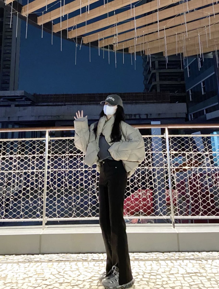 QiuQiu133's tweet photo. 我就是我，至于你怎么看我，既不需要，也没必要 

#户外 #美女 #街拍 #摄影 #国产 #福利 #绵阳 #成都同城 #四川交友 https://t.co/aKJQRpTxYs