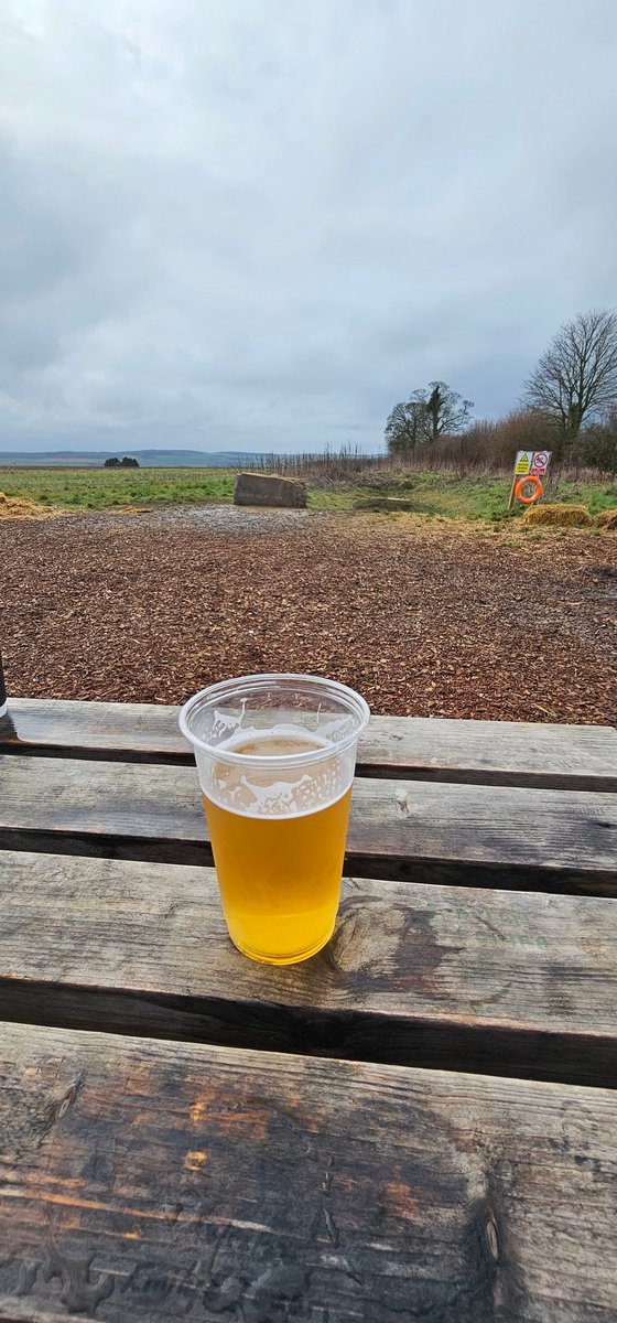 Enjoying a pint of Hawkstone at 10.00am #diddleysquatfarm your only 40 once @RetroRobV8