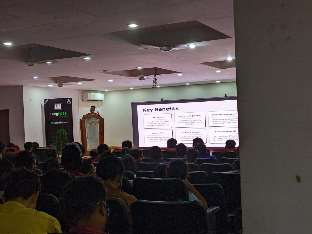 nickyadu10's tweet image. Jaldi jaldi #DurgFoss attend kar leta Fhir dosto ke samne cool banunga 🌚
.
.
@durgfoss #DurgFOSS #FOSSunited #keploy #DigitalOcean