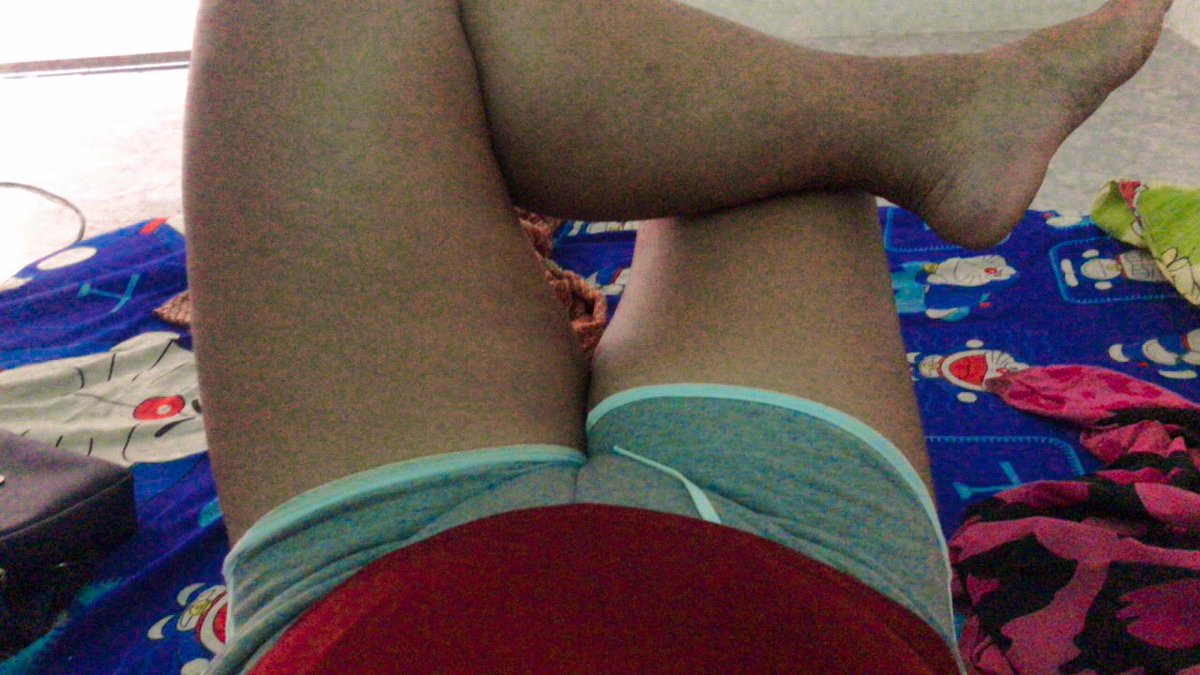 ถึงขาจะดูใหญ่ แต่เวลาพาดไหล่ไม่หนักน่ะ💦🤤 #ชัยนาท #สาวอ้วน #รีทวิตให้ด้วยน้า