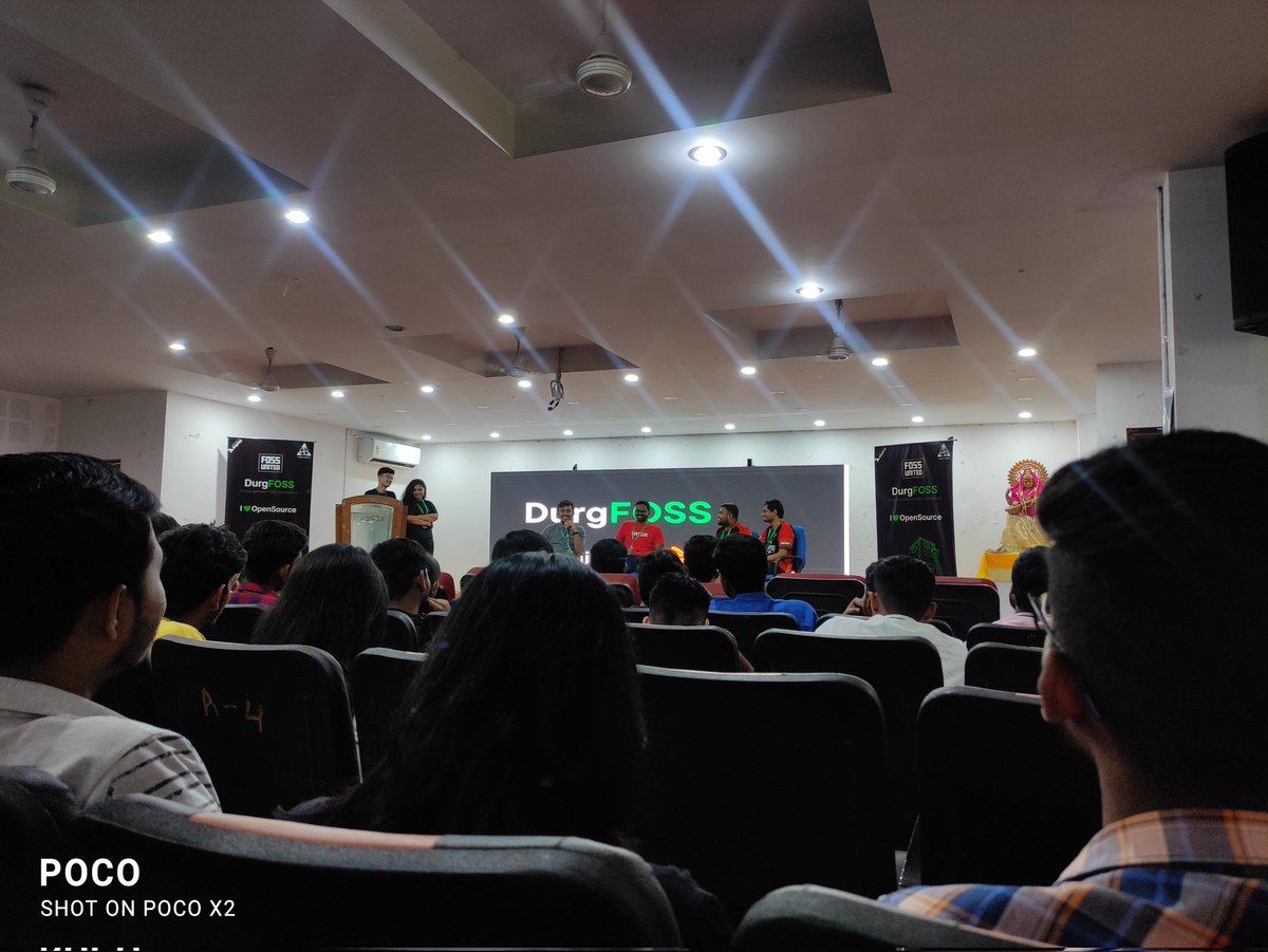 10__ishqa's tweet image. Prooving this wrong -&quot;Jitna bhi try karo Bunny life me kuch na kuch toh chootega hi&quot; by attending such wonderful events💫 @durgfoss
#DurgFOSS #FOSSunited #Keploy #DigitalOcean