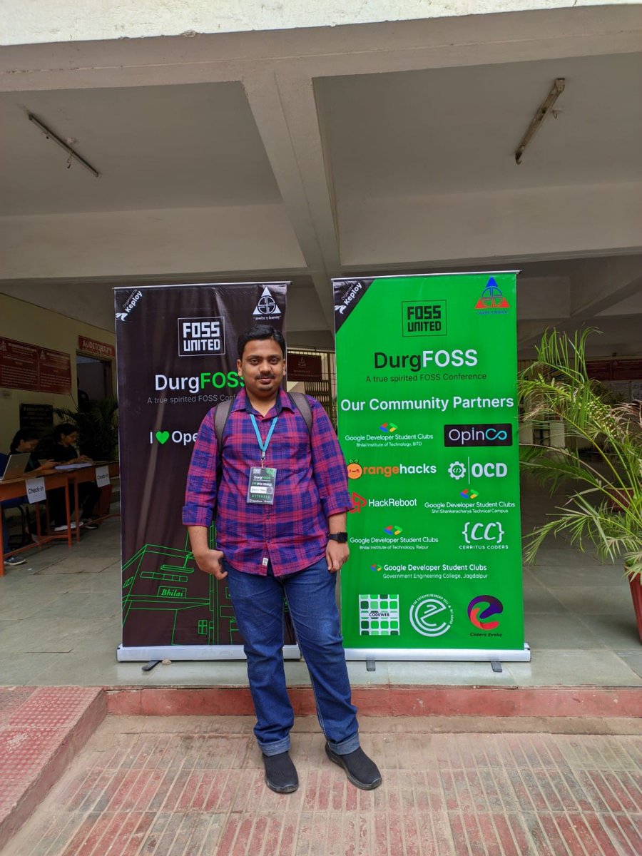 SanketMathur22's tweet image. Attending DurgFOSS..Its an amazing conference to learn about Open Source... I&apos;m really enjoying it... #DurgFOSS #FOSSunited #Keploy  #DigitalOcean @FOSSUnited
