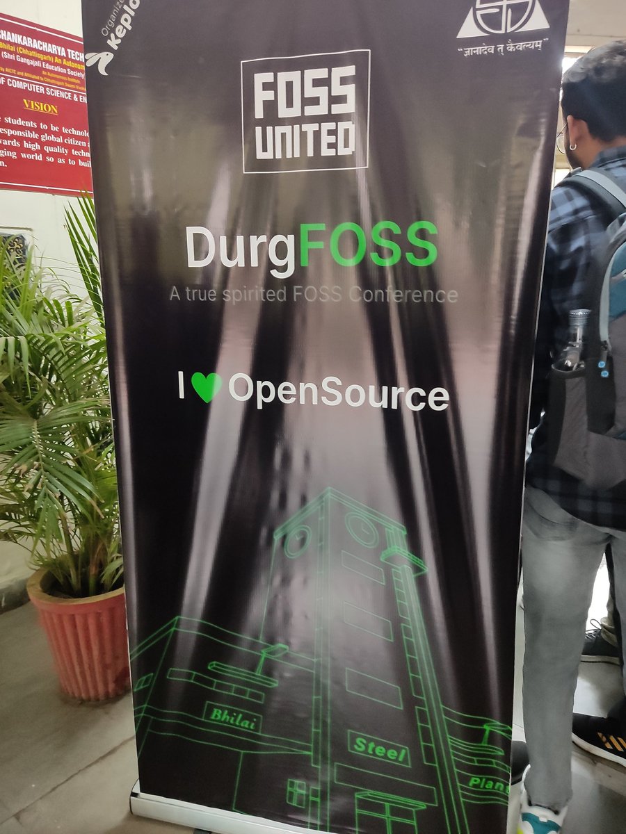Sid8023's tweet image. Habibi come to DurgFoss&amp;gt;&amp;gt;&amp;gt;&amp;gt;
🤌🏻🤌🏻❤️❤️
#durgfoss #fossunited 
#keploy #digitalocean 
@durgfoss @FOSSUnited 
@digitalocean @Keployio