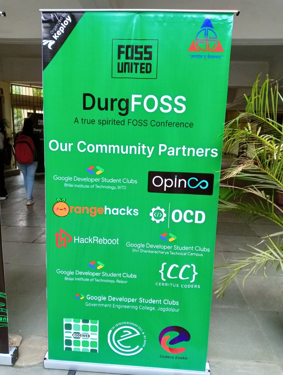 SanketMathur22's tweet image. Attending DurgFOSS..Its an amazing conference to learn about Open Source... I&apos;m really enjoying it... #DurgFOSS #FOSSunited #Keploy  #DigitalOcean @FOSSUnited