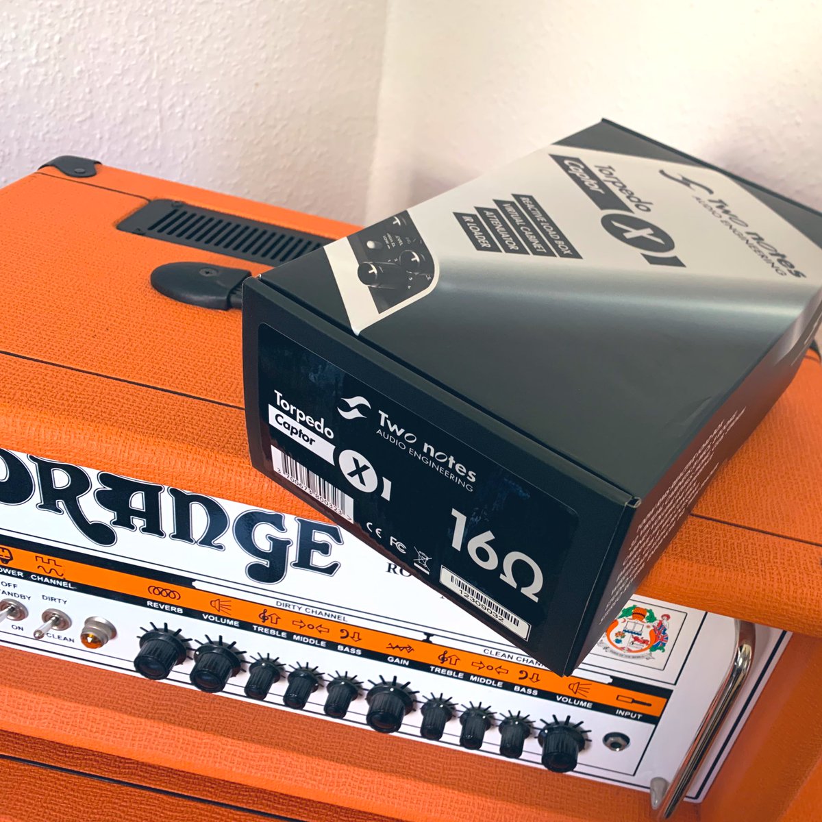 It has finally arrived 🙀 can’t wait to try my RV in my home production studio. 🥹