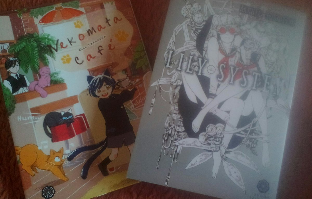 mherraiz3312's tweet photo. #LilySystem, yuri de ciencia ficción y #NekomataCafé de @odaibaediciones ediciones muy cuidadas, del manga de los gatines no sabría decidir que me gusta más, la sobrecubierta o la portada 😻😻😻 👏👏👏 https://t.co/hxhn1bCVfA
