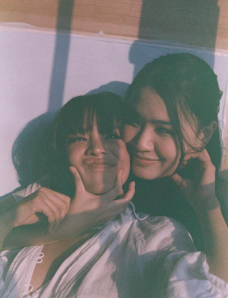 casinena_'s tweet photo. Chaleeda Gilbert (the stranded, the warp effect &amp; more)
Pahn Riety (the debut, 10 years ticket &amp; more) they’re both openly bisexual https://t.co/2qnKgF47OU