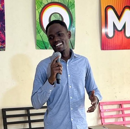 dr_naki_lubega's tweet photo. "The prayer for any parent is that their children thrive and live a long life. The way you can activate this is by honoring them. " @_SteveTheRev
Ref: Deuteronomy 5:16
#LeadersTraining
#BusinessBreakfast
#AwakeningMbale
#WHMbale
#WorshipHarvest https://t.co/bIFOedptSj