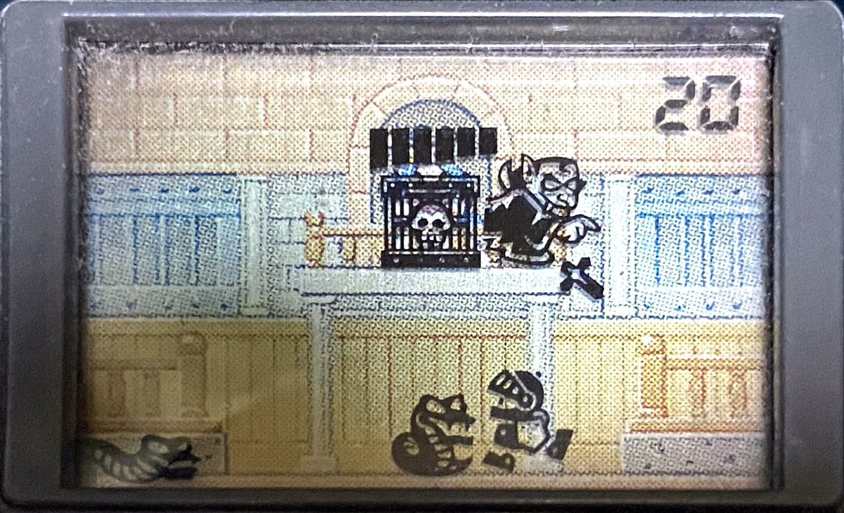 whdjapan's tweet photo. レトロフリーク でも再現出来ないゲーム。というかしたくないんだろうね。今やこの手のハンドヘルドにコレクターは減ったよと思う。特に #HIRO 【NEW POCKET BOY】が好き。実用性高いし、安い。#POCKETBOY #NEWPOCKETBOY https://t.co/Dd9qJIcvb0