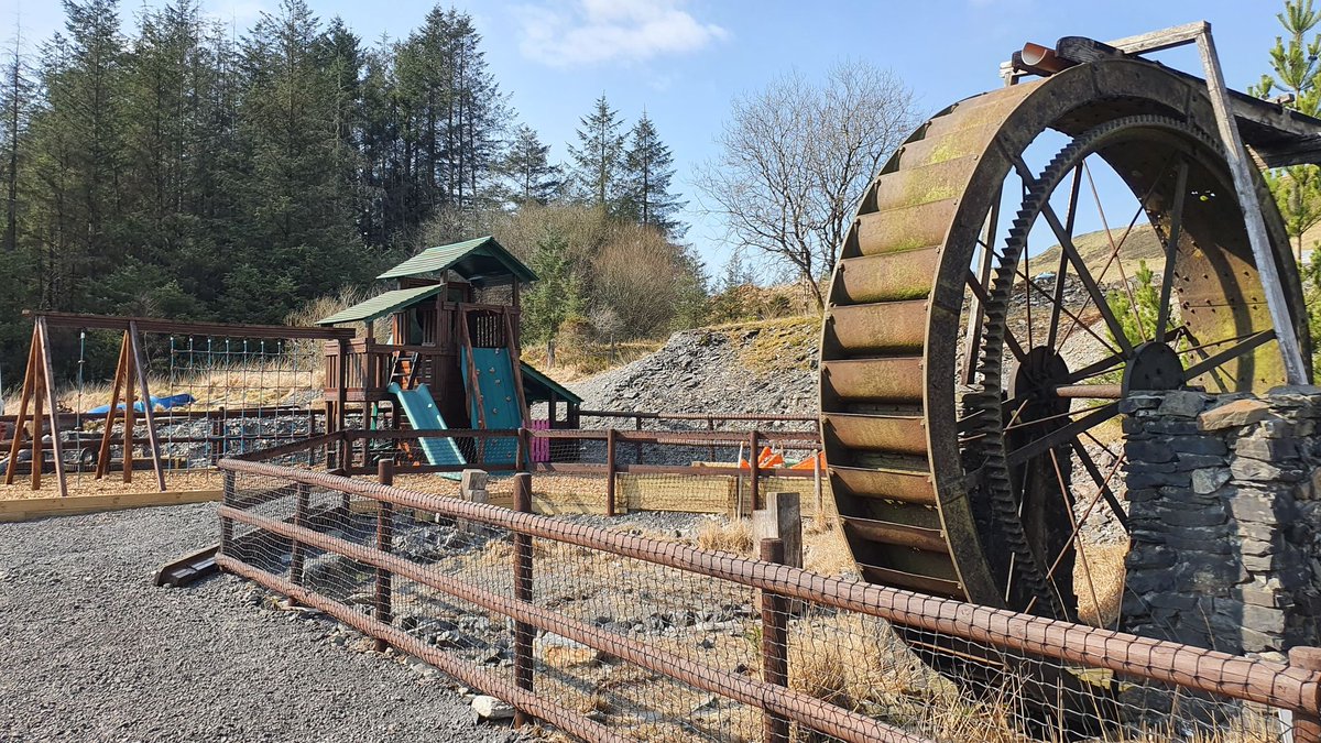Our play area will keep the kids entertained for hours 😀🙌

Book your visit here - silvermountainexperience.co.uk/buy-tickets