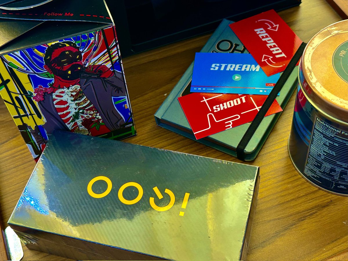 ravi3dfx's tweet photo. #iQOOZ7 Review Box looks amazing 😍
I hope, it Starts at effective price of ₹17,499 w/ #Dimensity920 &amp; Brightest AMOLED under ₹20K. 

#IQOO #FullyLoadedYou #stufflistingsarmy #technews https://t.co/WiG2Znexy9