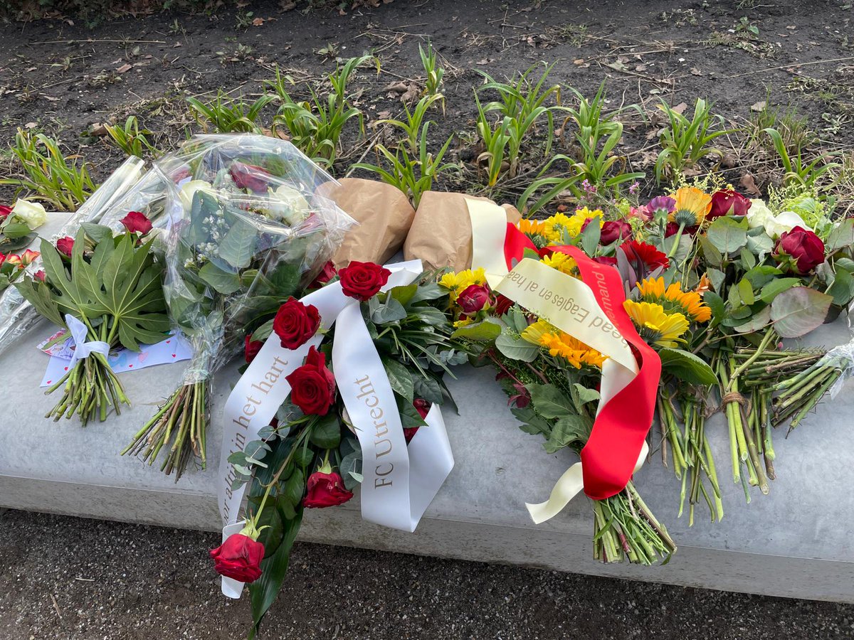 Mooi! 👏 🤝 🙏
#tramaanslag #herdenking 
#utrgae #utrecht #kowet