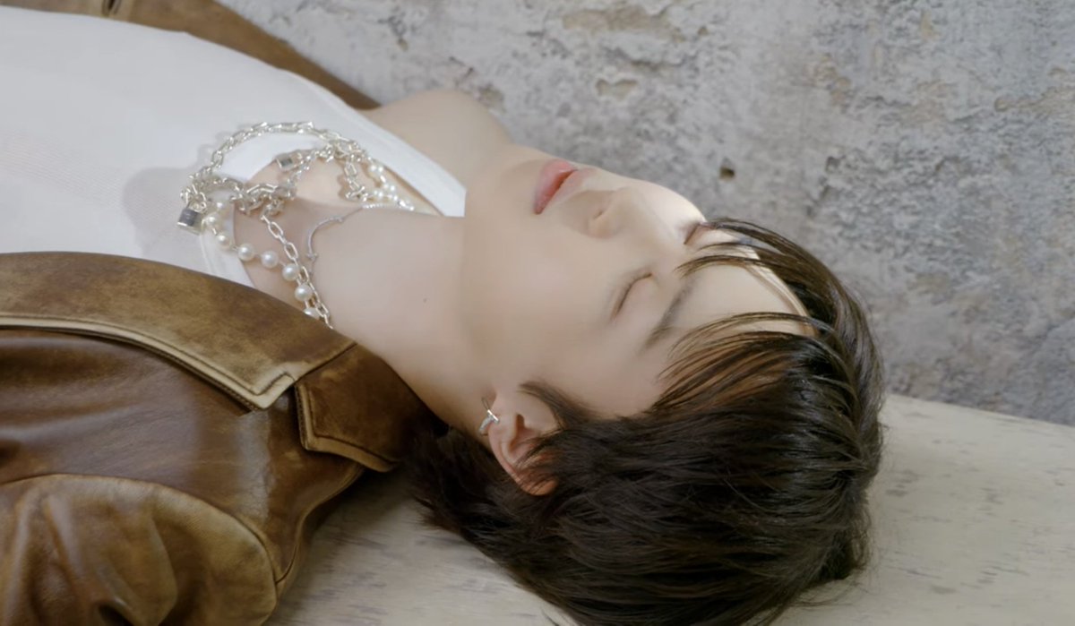 sohyunArmy1's tweet photo. 세상멋있음 섹시함 이쁨 귀여움 다가졌어!!
하...... 박지민 너무 사랑한다!!
#SetMeFree_Pt2_Teaser2 of #Jimin_FACE 
by #JIMIN (@BTS_twe) https://t.co/yBLBc2QWsh