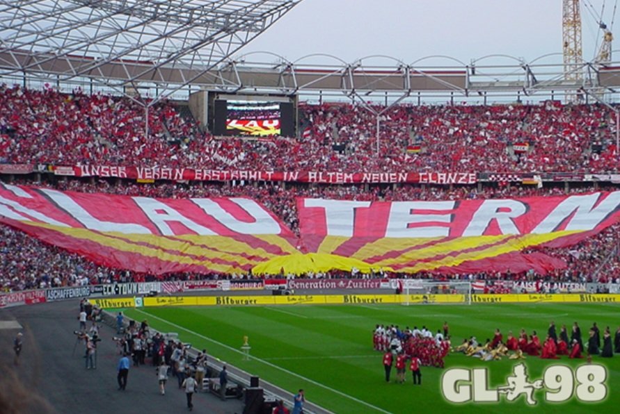 hardfckpics's tweet photo. DFB Pokalfinale 2003 https://t.co/TfiquvxtcS