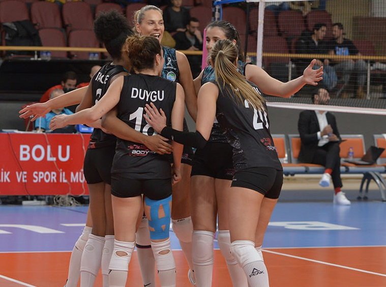 sesq_ssev's tweet photo. 📢Misli com sultanlar Ligi'nde
Sarıyer Bld 🆚 Çukurova Bld Adana Demirspor
🗓️18.03
⏰14.00
📺Misli com mobil ve misli TV YouTube
📍Aşkı Atatürk Spor Salonu
#SultanlarLigi
#Mislicom https://t.co/mnmw8KRyw8