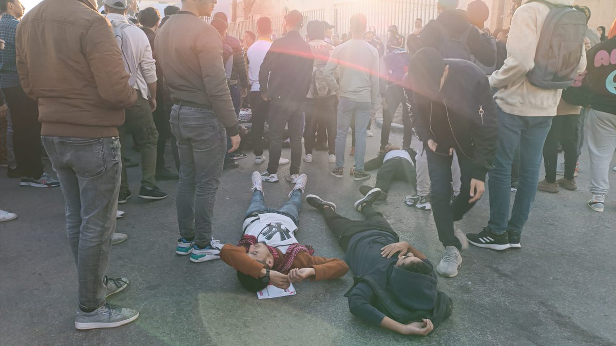 Mohammed_6_M6's tweet image. #الثورة_هي_الحل الانقلاب على نظام فاسد ومفسد👑🇲🇦 سيطر على ثروات #المغرب وافترسها شرد العباد واغرق البلاد في ديون لا تحصى ولا تعد. 
ادعو الشعب الصحراوي والمغربي والريفي واحرار العالم لرفع دعوى بالمحكمة الجنائية ضد محمد السادس ونظامه لارتكابه جرائم ضد الإنسانية. 
#إرحل_يا_سادس