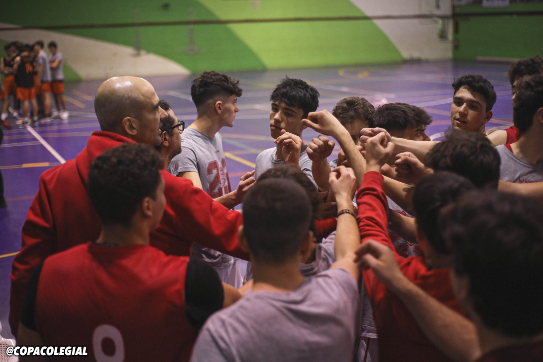 ¡Telita! 

𝑺𝒆𝒎𝒊𝒇𝒊𝒏𝒂𝒍𝒆𝒔 𝑴𝒂𝒔𝒄𝒖𝒍𝒊𝒏𝒂𝒔 𝒅𝒆 𝑴𝒂𝒅𝒓𝒊𝒅

⛹️‍♂️ <a href="/EstudioCD/">C.D Estudio</a> vs <a href="/ClubIrlandesas/">Club Irlandesas</a>  
⛹️‍♂️ Ramiro de Maeztu vs <a href="/iesmaximotrueba/">IES P. Máximo Trueba</a> 

#HazteLeyenda