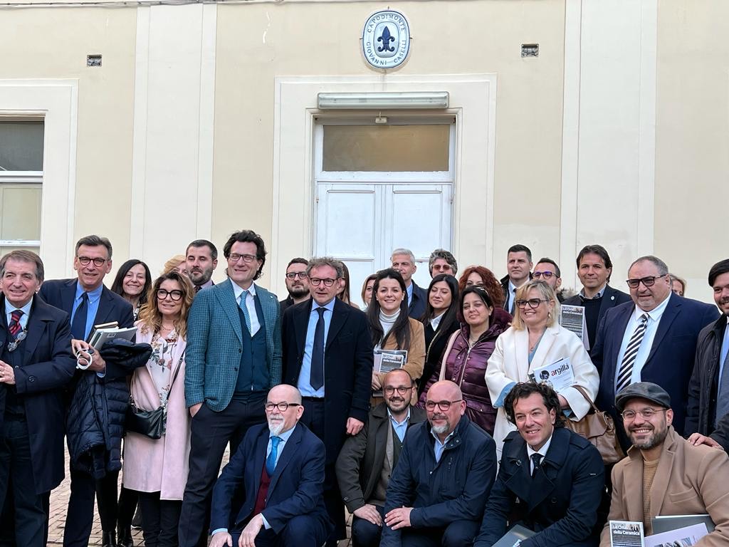 occhi0viterbese's tweet image. La sindaca Frontini all’assemblea generale AICC: “Viterbo in rappresentanza del Lazio nel consiglio dei territori”...
continua a leggere l'articolo su occhioviterbese.it/articolo.php?i…  

#Frontini #AICC #Viterbo #Napoli #Occhioviterbese #Tuscia #provinciadiViterbo #News #Notizie