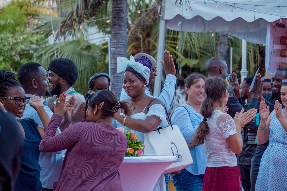 OnaStories 🇹🇿 tweet media