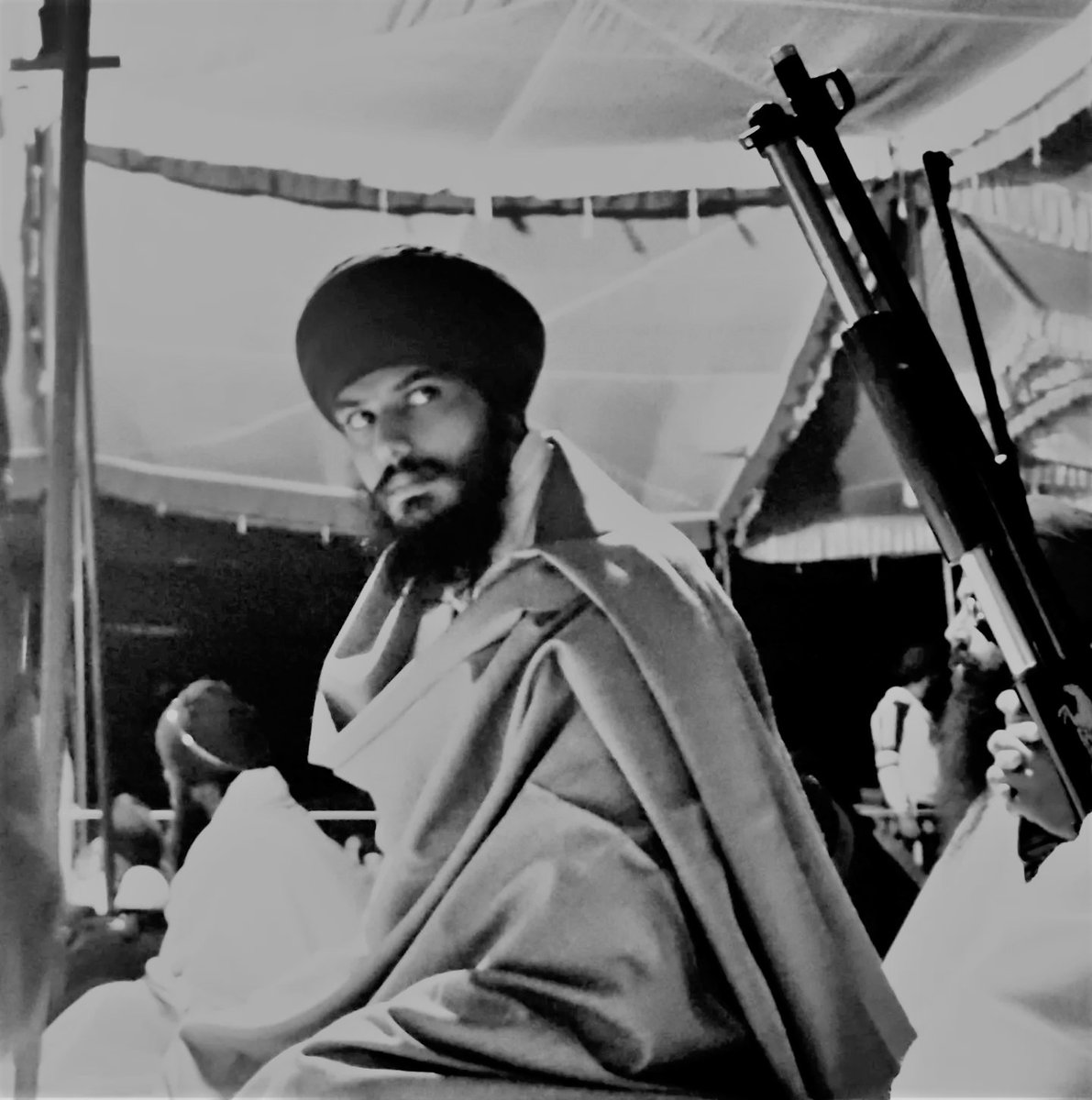 BritAsiaTV's tweet image. #BhaiAmritpalSingh has been arrested - More to follow