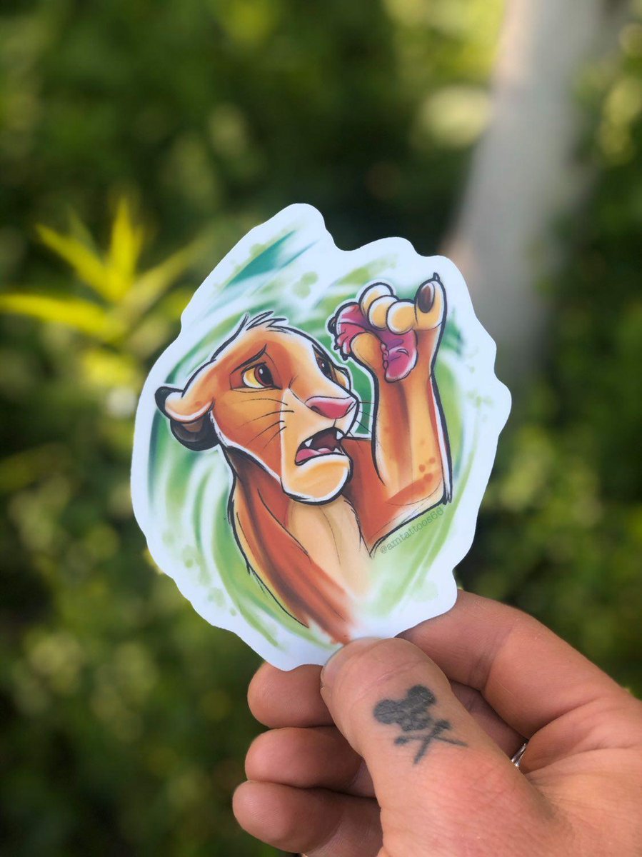 stickerbeatinc's tweet image. Roaring into adventure with Simba, the Pride Lands' future king! @amtattoos66

#stickerbeat #stickers #sticker #stickerart #slaps #decals #illustration #stickerbomb #vinyl #digitalart #print #stickerslap #artistsoninstagram #vinylstickers #procreate #illustrator #lionking #simba