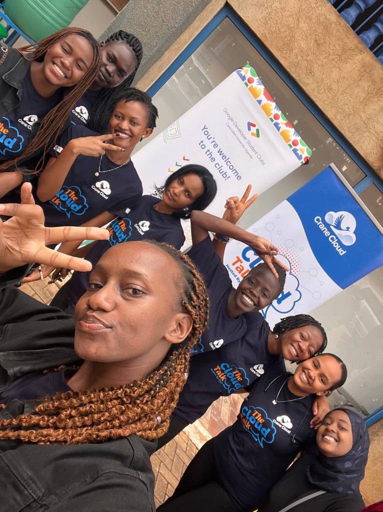CraneCloud_io's tweet image. Great to see more ladies in the Developer community @dsc_cuu. 

The final  #CloudTalk that happened @CavendishUg was amazing.  Impressive turn up of ladies 👏. 

@CloudNativeAfr1 
#CloudComputing 
#Autocontainerization