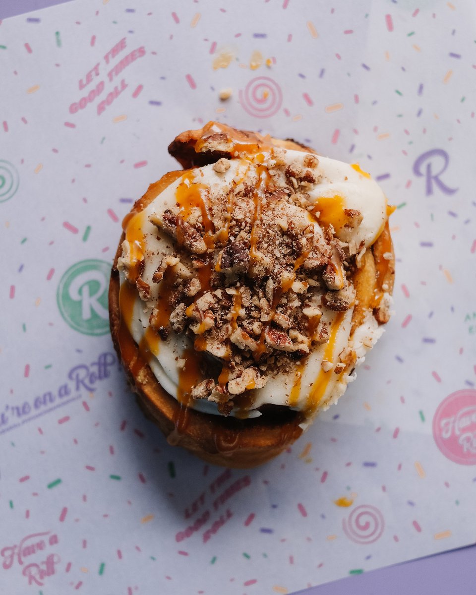 mustvisits's tweet photo. Have a roll in Antwerpen. Deze overheerlijke cinnamon rolls zijn ontstaan vanuit een tienerliefde voor bakken. Enkelen jaren later is deze liefde herboren vanuit ondernemerschap, veel reizen en het gemis van goede cinnamon rolls in België. 🇧🇪♥️ https://t.co/Ov4iSUr1Ou