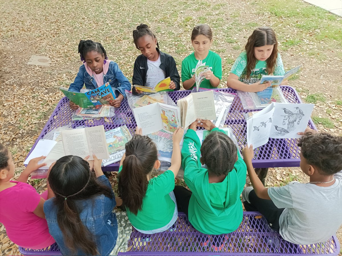 Mrs. Ermis tweet media