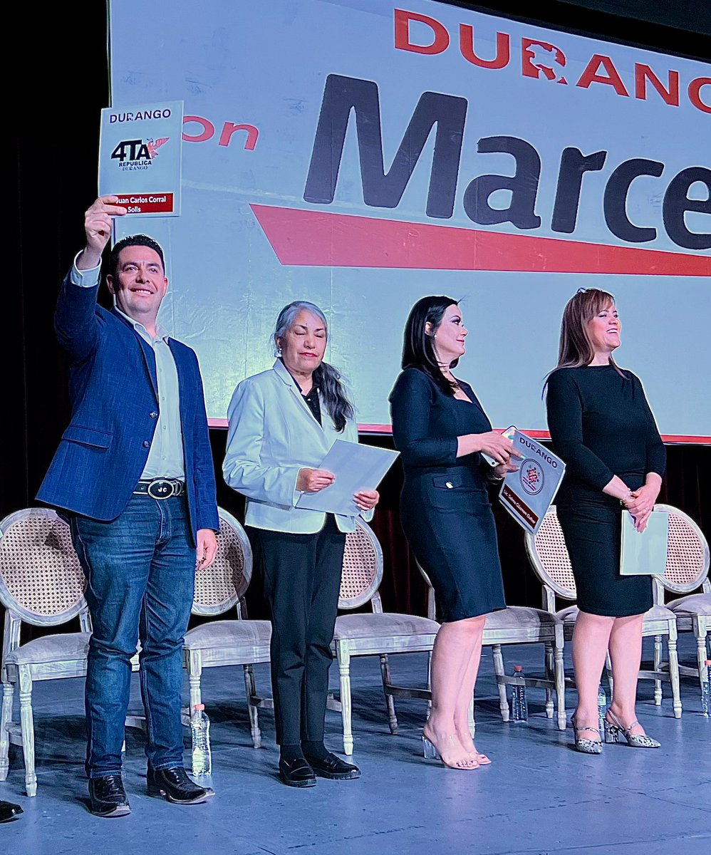 jccorral_solis's tweet photo. ¡Durango, territorio #Marcelo!

Hombre y mujeres libres están de acuerdo que el futuro de #México y #Durango es #ConMarceloSí. ✅

🫡 Toma de protesta de Coordinadores de Comités Estatales y Distritales en apoyo al #CarnalMarcelo. 

#VamosAGanarLaEncuesta 📊
#MarceloVa
#HayRelevo https://t.co/v85opkzyxC
