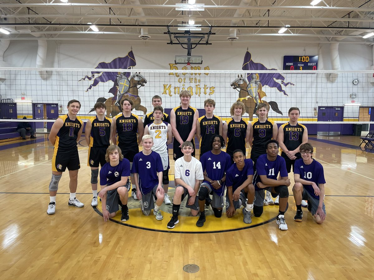 cchsbvb's tweet photo. First ever Purple &amp; Gold scrimmage in the books! 🟪🟨 

First Match on Monday @ Tinley Park High School. Bus time 3:15. JV match @ 4:30. Varsity match @ 5:30. @CCHSKnights @IVCAcoaches @illprepvb 
#BetterThenYesterday https://t.co/dmswoPKVx1