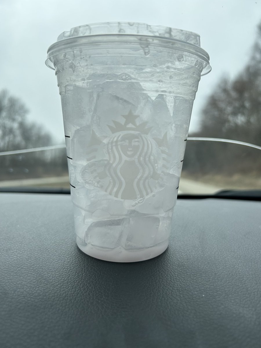 HighstRoller's tweet photo. @Starbucks how today going to be a good day when I got 3 drinks out of this 🥴 https://t.co/rkxp3NkSZw