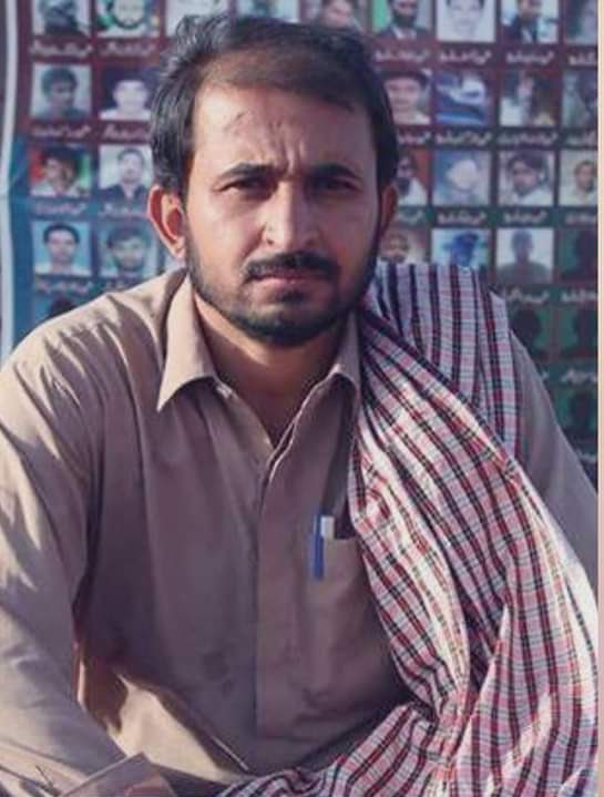 زاہد بلوچ کی جبری گمشدگی کو نوسال مکمل ہوگئے ہیں18 مارچ 2014کو کوئٹہ سے جبری گمشدگی کاشکارہونےوالےزاہد بلوچ کی اہلیہ اسلام آباد پریس کلب اورکراچی پریس کلب کے سامنے احتجاج کرتی رہی اورانکے حصے میں صرف مایوسی آئی۔ زاہد بلوچ نے کوئی جرم کیاتھا تو اسے عدالت میں پیش کرتے توانکےاہلخانہ
