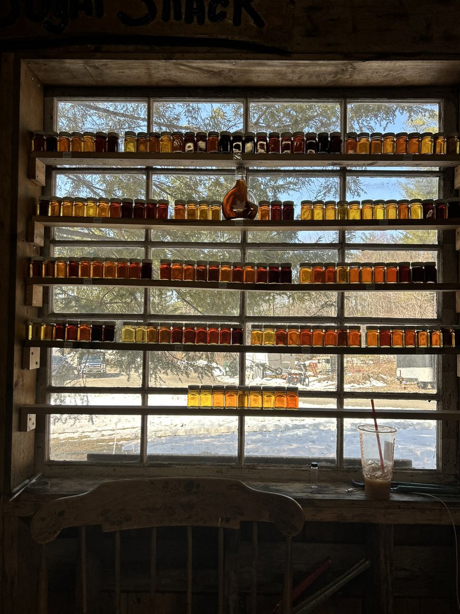 mariapz1974's tweet photo. Please visit 204 Jennison Rd in Milford Saturday 10-3 Hatch’s Sugar Shack #farm #maple #mapleweekend #tastetest #outdoor #shopmaple #puremaple #treetotable #visitnh https://t.co/QXK5ReBvMH