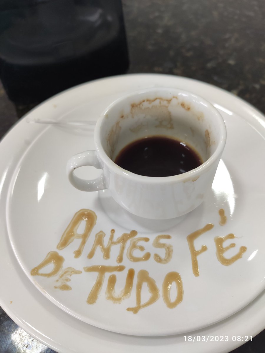 Racib's tweet photo. Bom dia a todos https://t.co/nml2vRtPC5