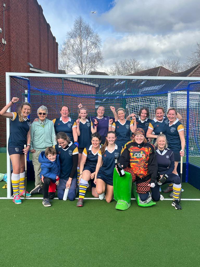 Elizabeth Ammon tweet media