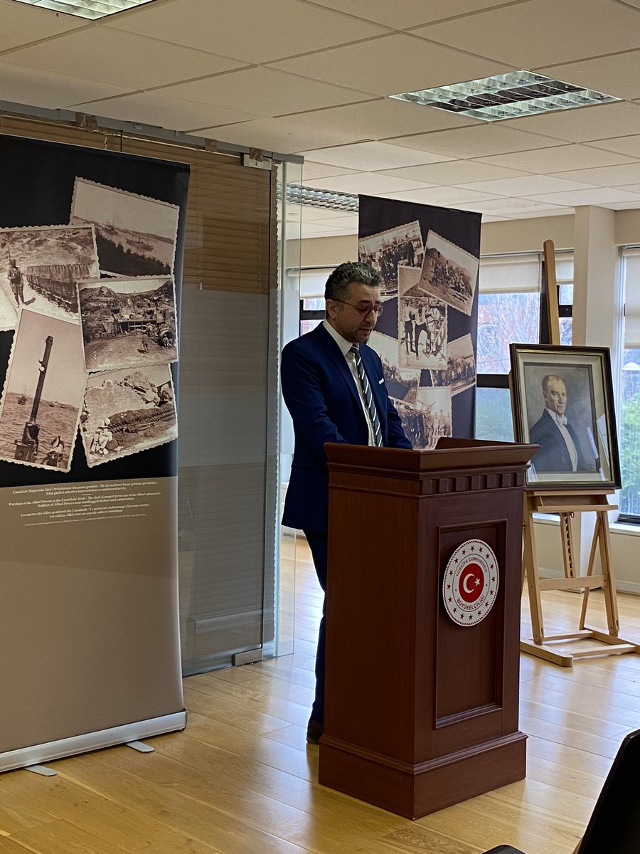 TC_DublinBE's tweet photo. İstiklal Marşımızın kabul edildiği 12 Mart Günü, 18 Mart Çanakkale Şehitlerini Anma Günü ve 6 Şubat Kahramanmaraş depremlerinde yaşamını yitirenleri anma etkinliği Büyükelçiliğimizde düzenlenen törenle idrak edildi. https://t.co/kHUmYl2vs7