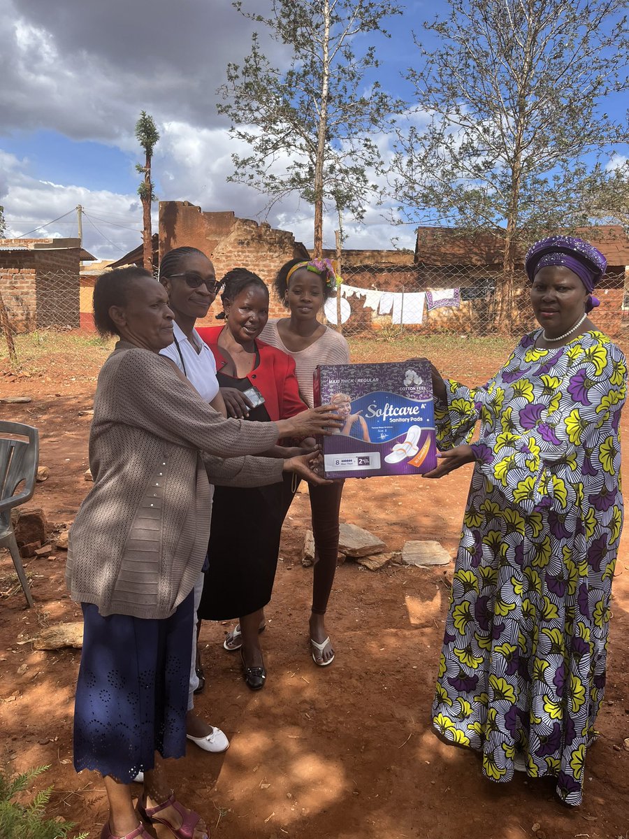 MaendeleoMapya's tweet photo. Join me to support the smooth running of Pad bank in Makaveti primary school in kalama ward, Let’s put a girl in school #support #menstrualhygiene #WomenSupportingWomen https://t.co/jSFETXuB6u