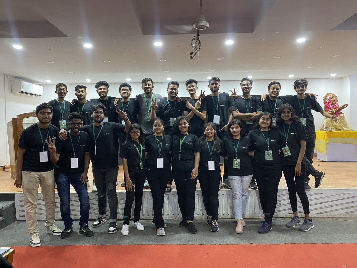 durgfoss's tweet image. And..... it&apos;s a wrap!!!✨

Team DurgFOSS 🚀
Thank you everyone! It was never possible without y&apos;all!!❤️

#durgfoss #fossunited #keploy #opensource